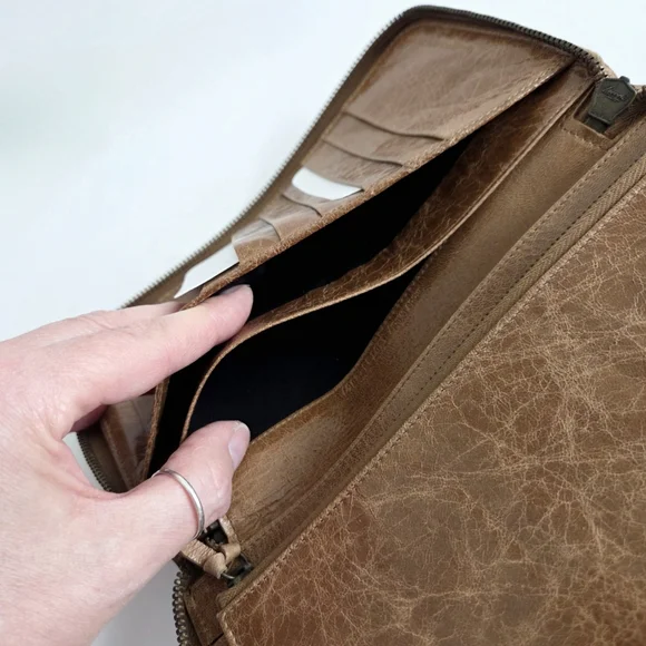 Balenciaga New Distressed Leather Zip Around Wallet Clutch With Dust Bag - Picture 9 of 16